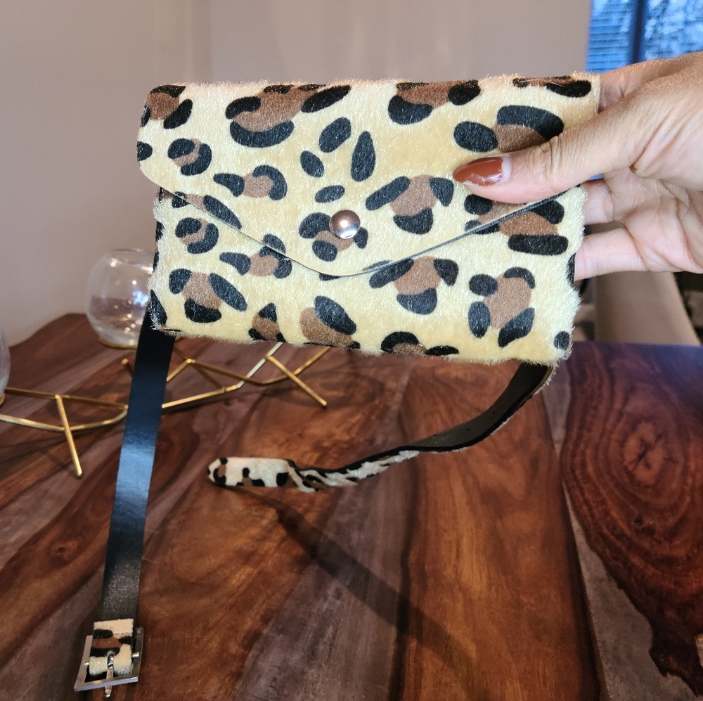 Leopard beltbag